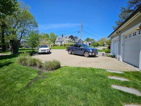 Detached Garage, Exterior