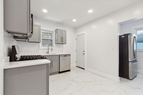 Interior, Kitchen, Marble, Recessed Lighting, Stainless Steel Appliances