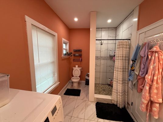 Bathroom, Interior, Marble, Recessed Lighting