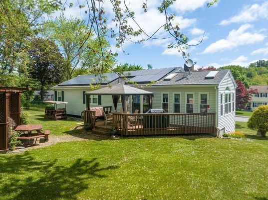 Backyard, Exterior, Hot Tub, Solar Panels