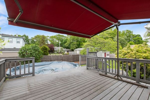 Exterior, Hot Tub