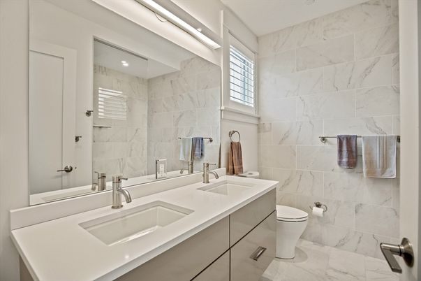 Bathroom, Interior, Marble, Marble Walls, Recessed Lighting