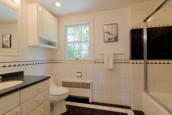 Bathroom, Interior, Marble, Recessed Lighting