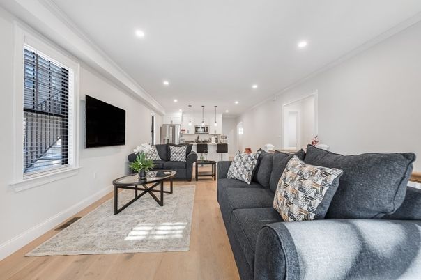 Interior, Kitchen, Living room, Pendant Lights, Recessed Lighting, Wood Texture Flooring