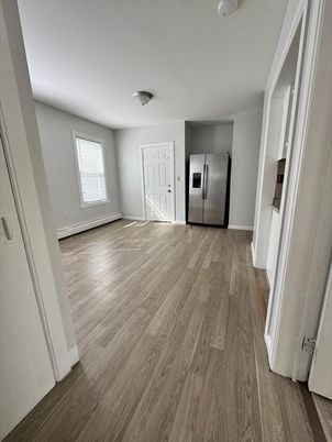 Elevator, Interior, Wood Texture Flooring