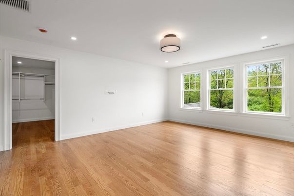 Empty room, Interior, Recessed Lighting, Wood Texture Flooring