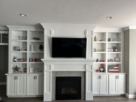 Fireplace, Interior, Recessed Lighting, Wood Texture Flooring