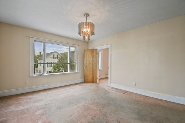 Chandelier, Empty room, Interior