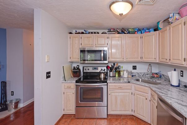 Interior, Kitchen, Stainless Steel Appliances