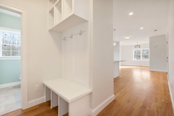 Interior, Pendant Lights, Recessed Lighting, Wood Texture Flooring