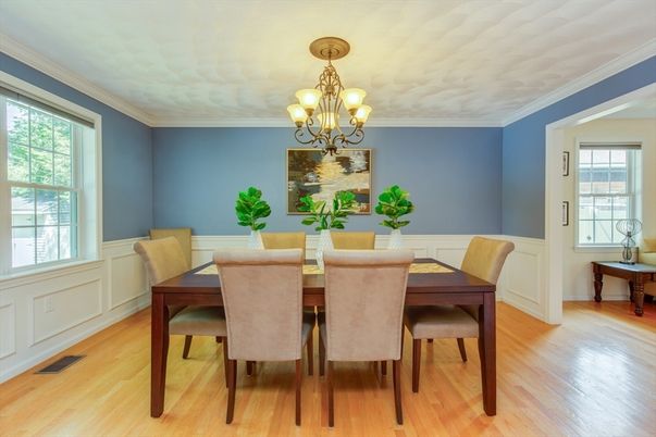 Chandelier, Dining room, Interior, Wood Texture Flooring