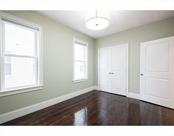 Empty room, Interior, Pendant Lights, Wood Texture Flooring
