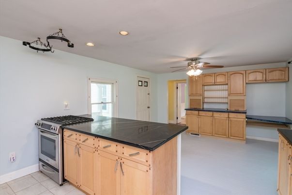 Interior, Kitchen, Recessed Lighting