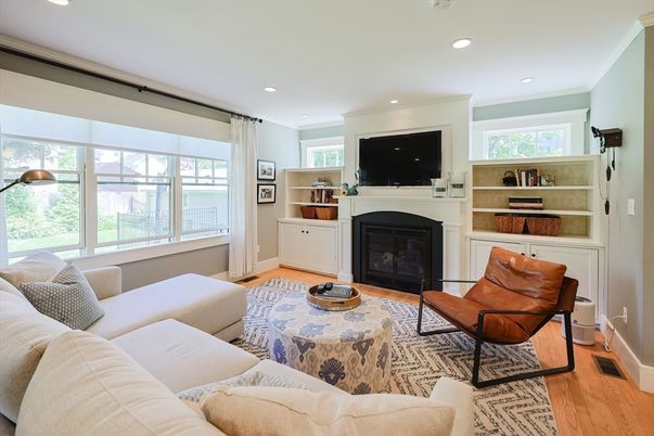 Fireplace, Interior, Living room, Recessed Lighting, Wood Texture Flooring