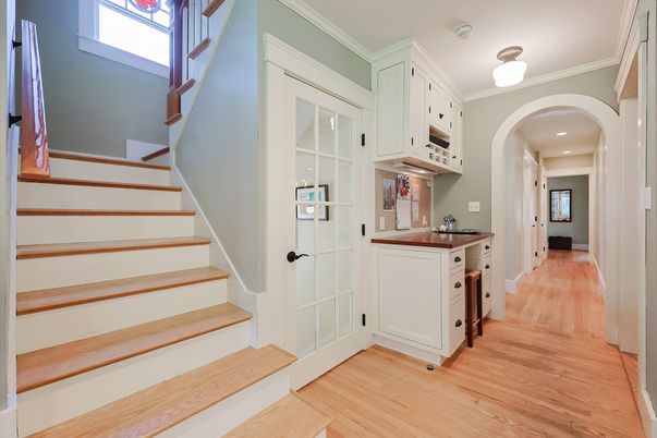 Interior, Kitchen, Recessed Lighting, Wood Texture Flooring
