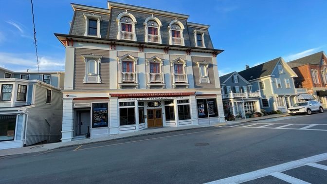 Exterior, Facade, Queen Anne Victorian