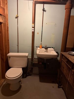 Bathroom, Interior
