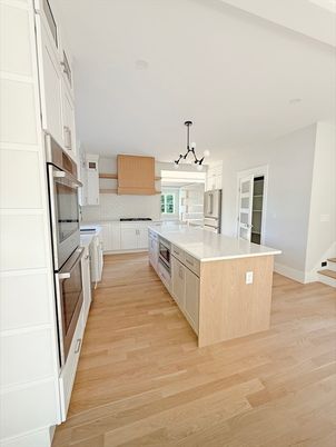 Interior, Kitchen, Pendant Lights, Wood Texture Flooring