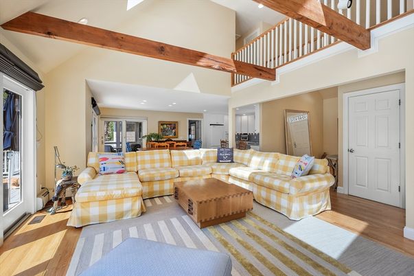 Interior, Living room, Recessed Lighting, Wooden Beams, Wood Texture Flooring