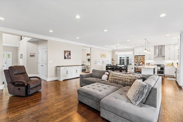 Dining room, Interior, Kitchen, Living room, Pendant Lights, Recessed Lighting, Wood Texture Flooring