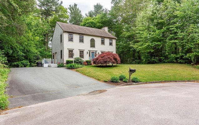 Backyard, Exterior, Facade, Georgian