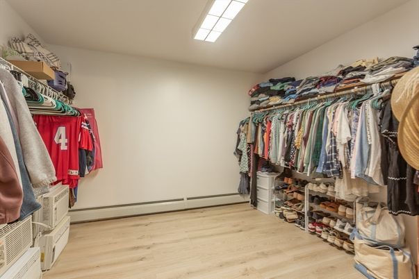 Interior, Walk-in Closets, Wood Texture Flooring