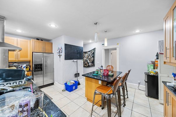 Dining room, Interior, Kitchen, Pendant Lights, Recessed Lighting
