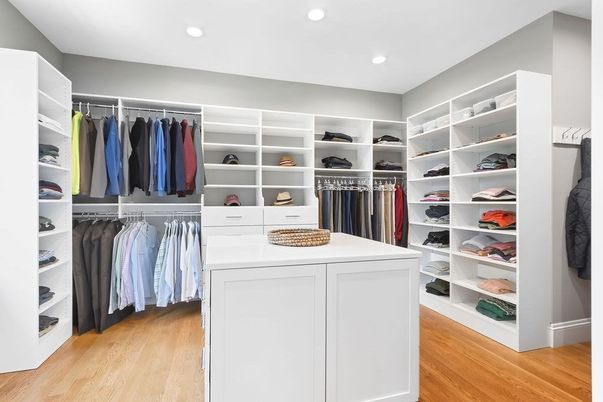 Interior, Recessed Lighting, Walk-in Closets, Wood Texture Flooring