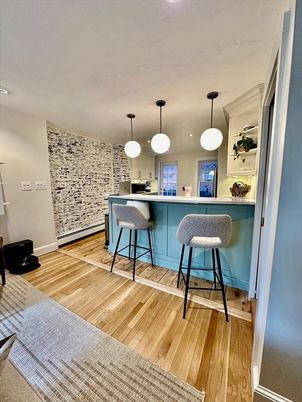 Interior, Pendant Lights, Wood Texture Flooring