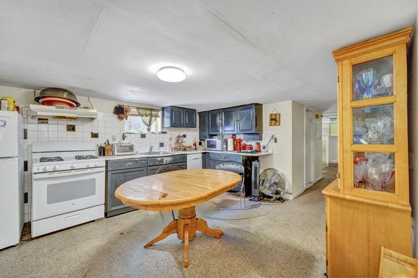 Interior, Kitchen