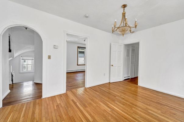 Chandelier, Empty room, Interior, Wood Texture Flooring
