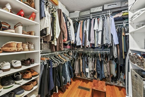 Interior, Walk-in Closets, Wood Texture Flooring