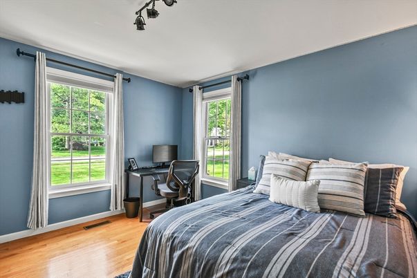 Bedroom, Home Office, Interior, Wood Texture Flooring