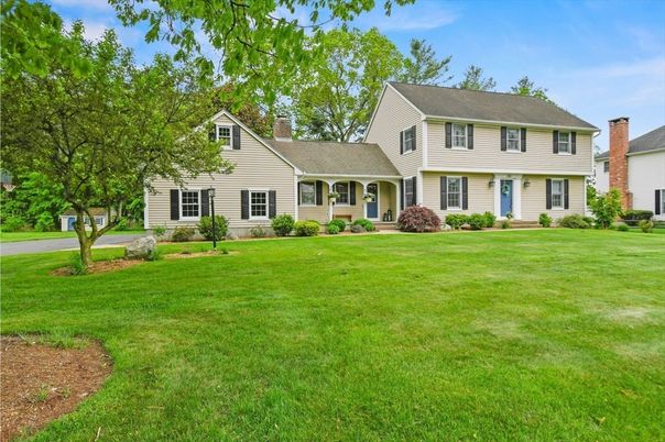 Backyard, Exterior, Facade, Farmhouse