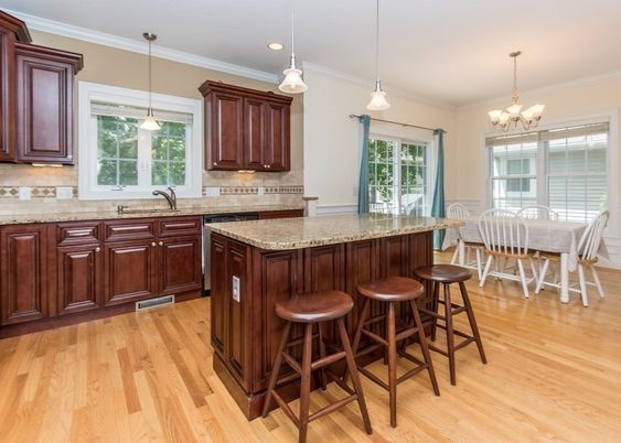 Chandelier, Dining room, Interior, Kitchen, Pendant Lights, Recessed Lighting, Wood Texture Flooring
