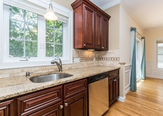 Interior, Kitchen, Pendant Lights, Wood Texture Flooring