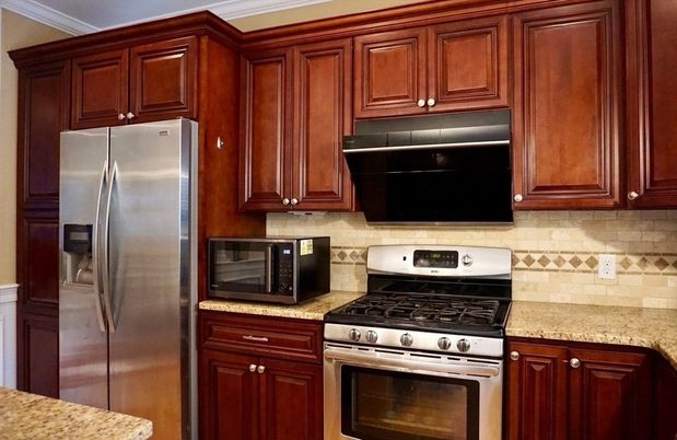 Interior, Kitchen, Stainless Steel Appliances