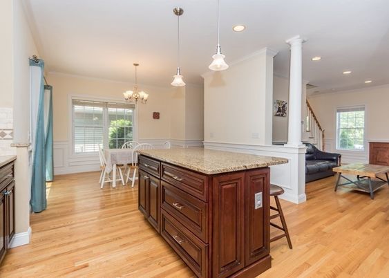 Chandelier, Dining room, Interior, Pendant Lights, Recessed Lighting, Wood Texture Flooring