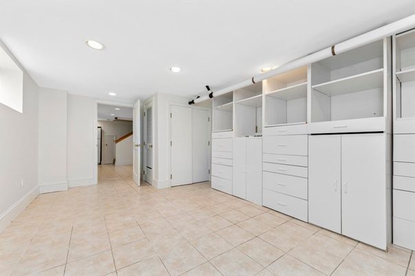 Interior, Recessed Lighting