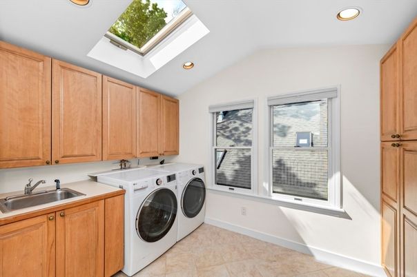 Interior, Recessed Lighting, Washer