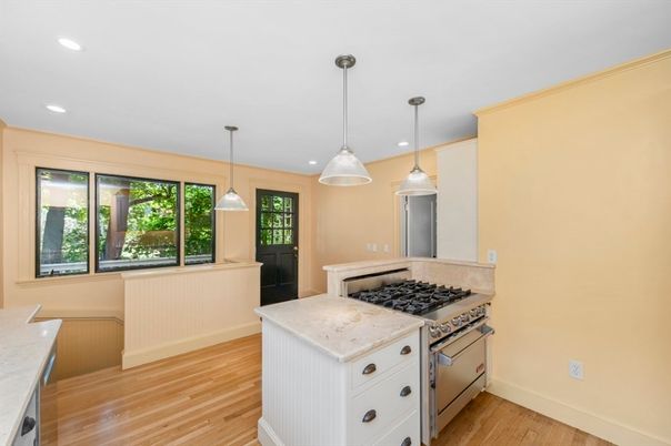 Interior, Kitchen, Pendant Lights, Recessed Lighting, Wood Texture Flooring
