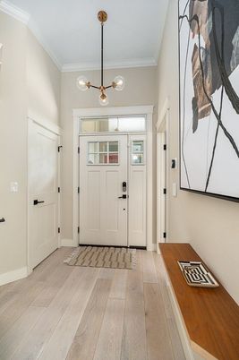 Interior, Pendant Lights, Wood Texture Flooring