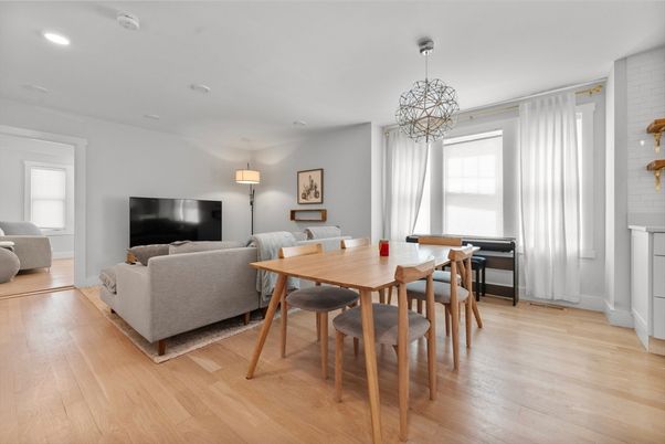 Dining room, Interior, Living room, Pendant Lights, Recessed Lighting, Wood Texture Flooring