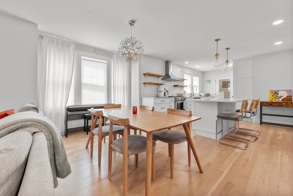 Dining room, Interior, Kitchen, Pendant Lights, Recessed Lighting, Wood Texture Flooring