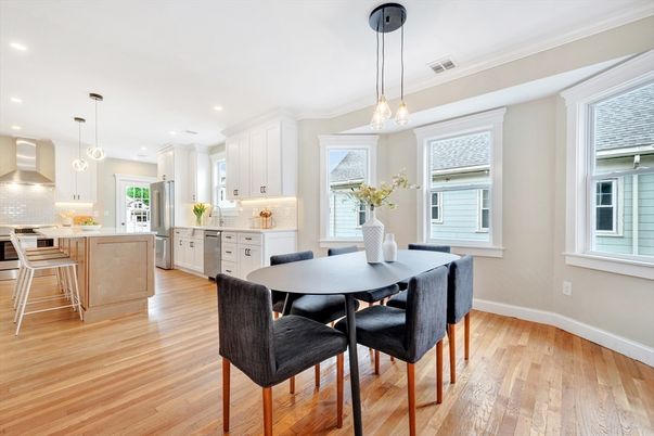 Dining room, Interior, Kitchen, Pendant Lights, Recessed Lighting, Wood Texture Flooring