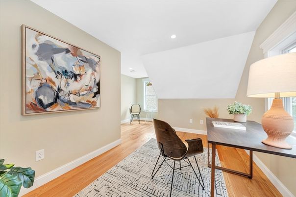 Home Office, Interior, Recessed Lighting, Wood Texture Flooring