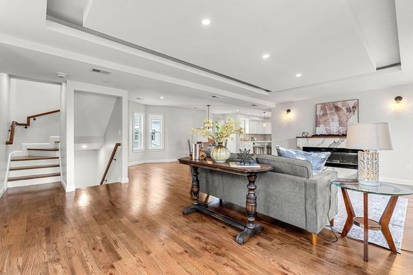 Interior, Living room, Recessed Lighting, Wood Texture Flooring