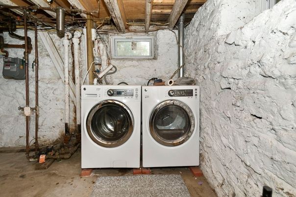 Interior, Stone Walls, Washer