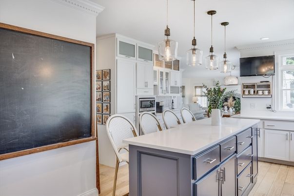 Interior, Kitchen, Pendant Lights, Recessed Lighting, Wood Texture Flooring