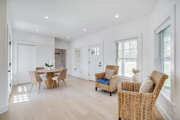 Dining room, Interior, Living room, Recessed Lighting, Wood Texture Flooring